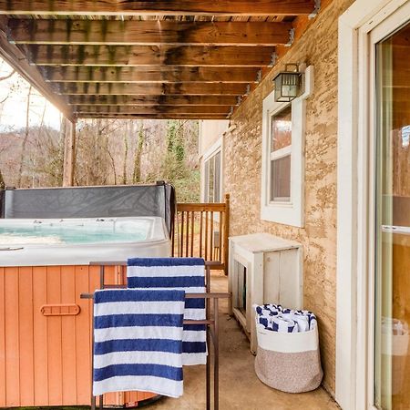 Chestnut By Avantstay Mountain Cabin W Treetop Views Hot Tub Game Room Гатлінбург Екстер'єр фото