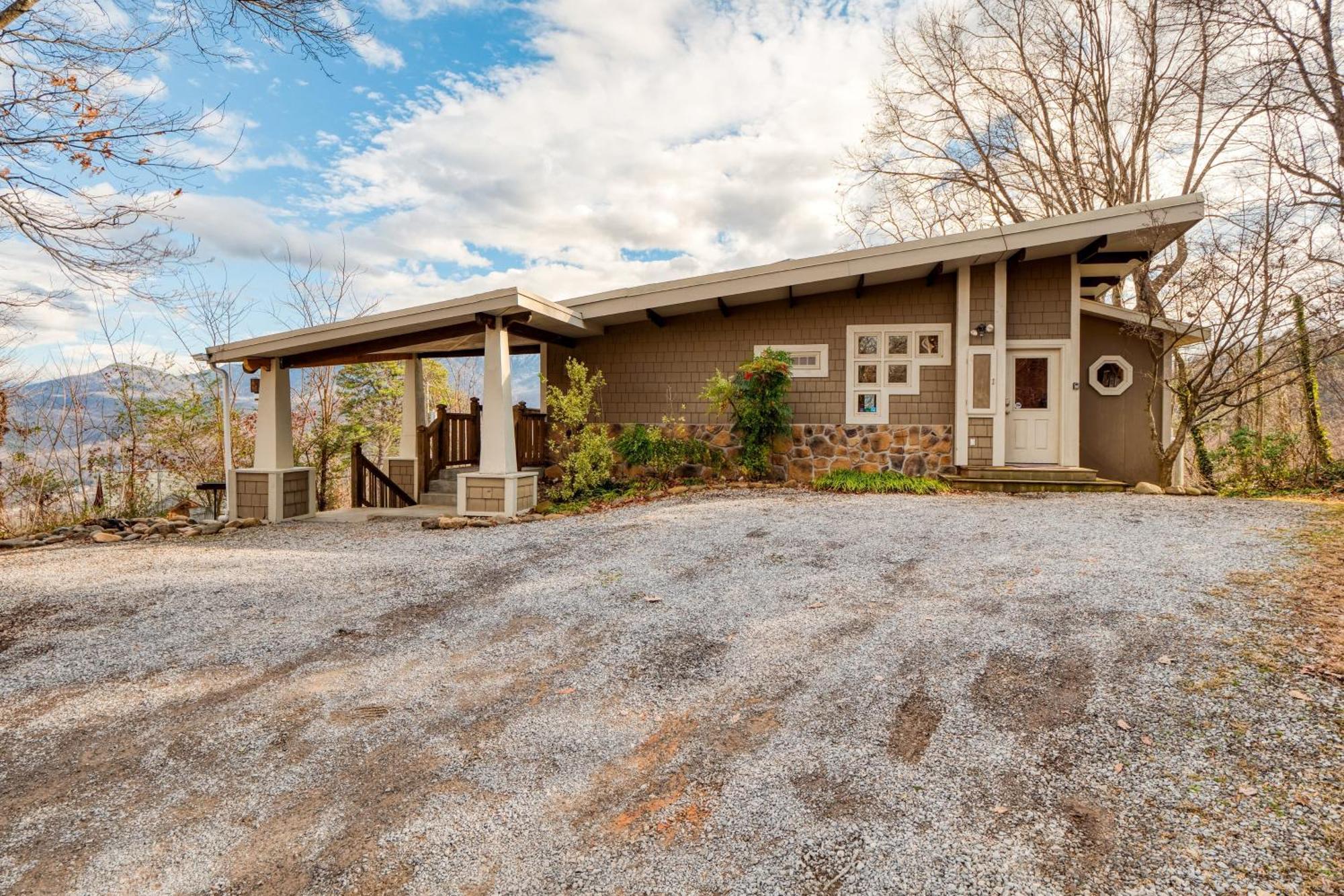 Chestnut By Avantstay Mountain Cabin W Treetop Views Hot Tub Game Room Гатлінбург Екстер'єр фото